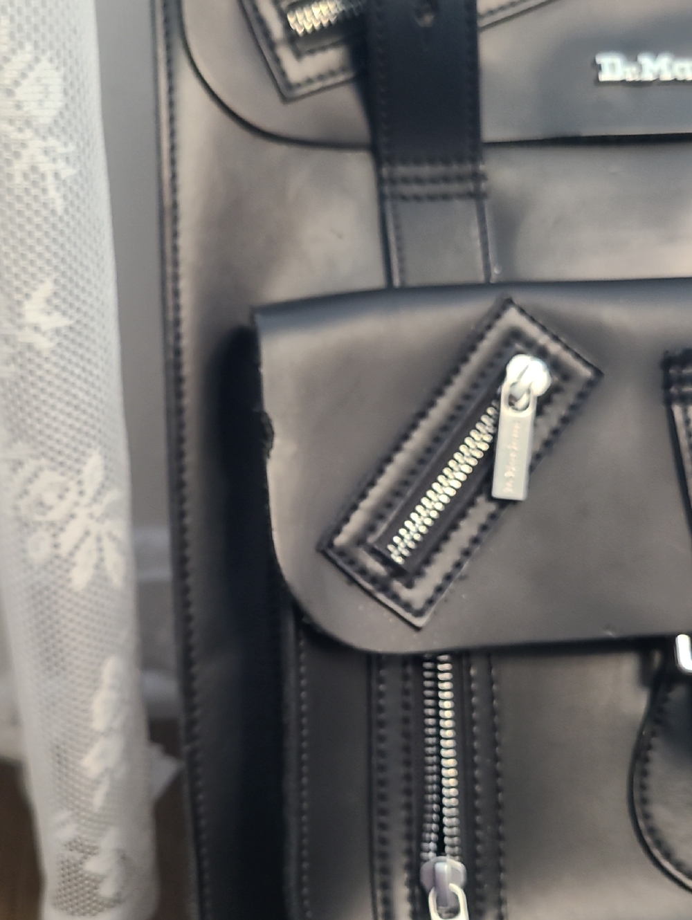 Dr Martens Kieve Smooth Backpack - Picture 5 of 9